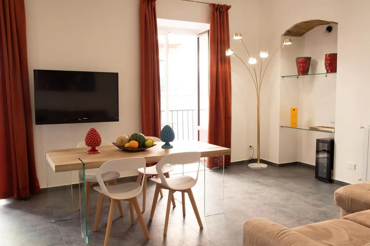 Casta Diva Luxury Apartments Palermo Italia